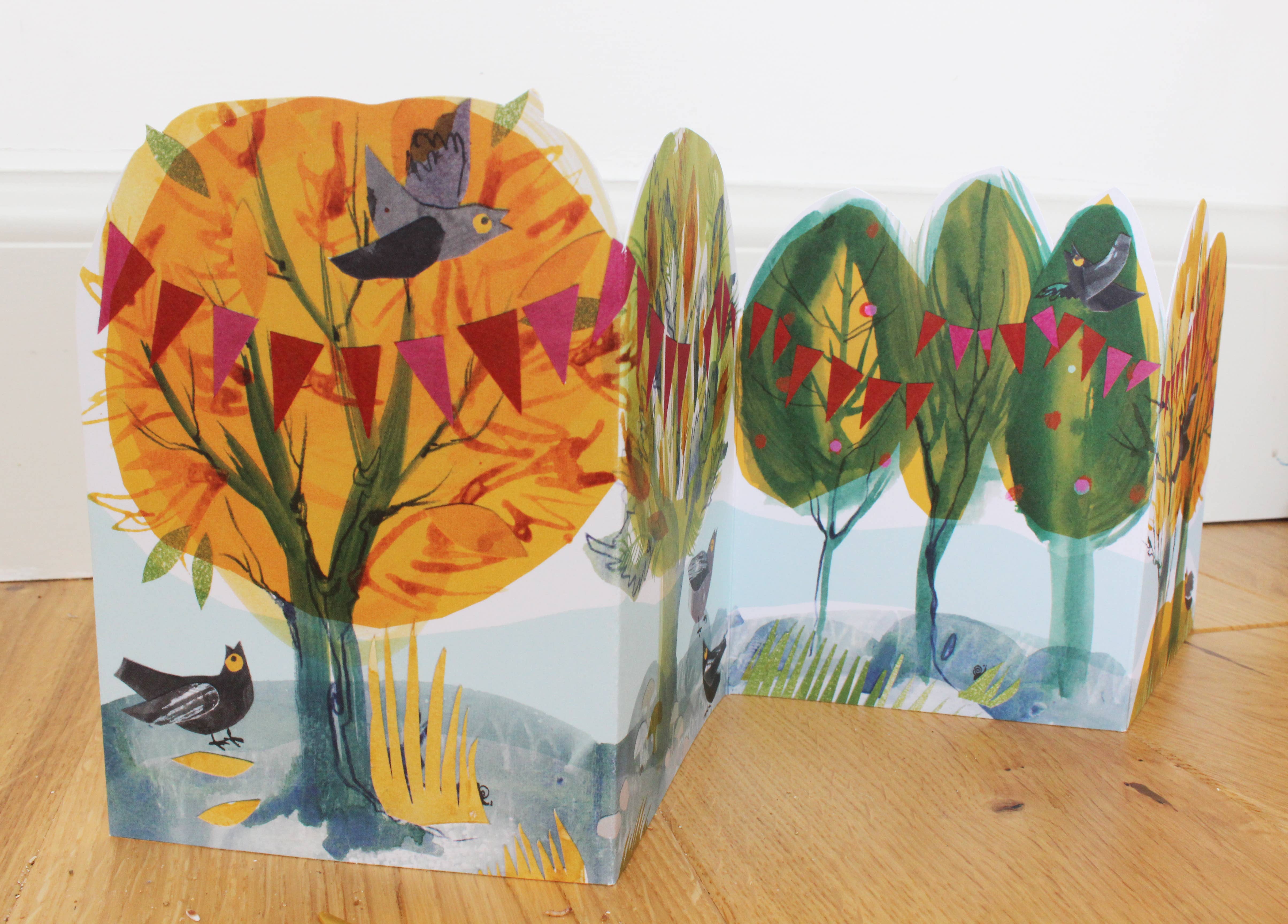 Esther Kent Design – wholesale Everyday greeting card – Happy Forest Concertina Card3