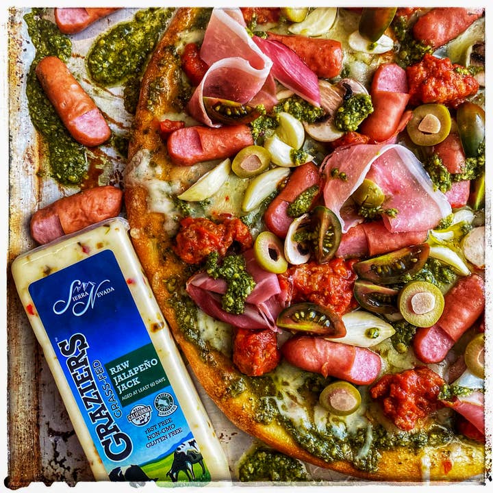 Sierra Nevada Cheese Company - Wholesale Cheese - Graziers Raw Milk Jalapeno Jack 12/ 8 Oz3