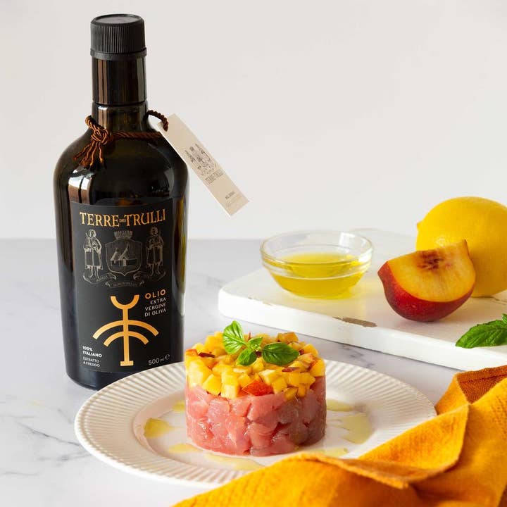 Terre dei Trulli - Wholesale Olive Oil - Italian Extra Virgin Olive Oil 0.5 L - Tree cross2