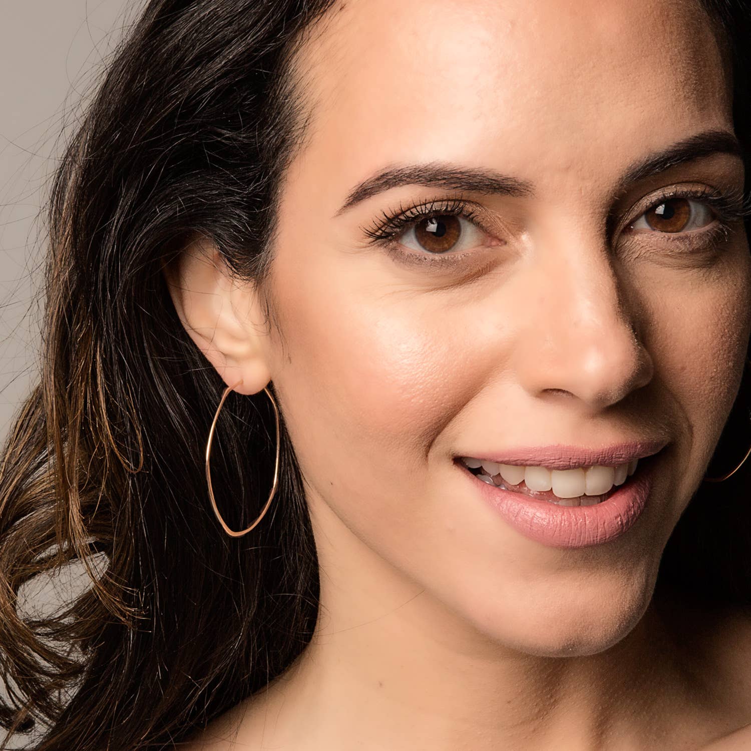 Freshie & Zero - Wholesale Hoop Earrings - Minimal Hoop Earrings Handmade LARGE ORGANIC CIRCLE9