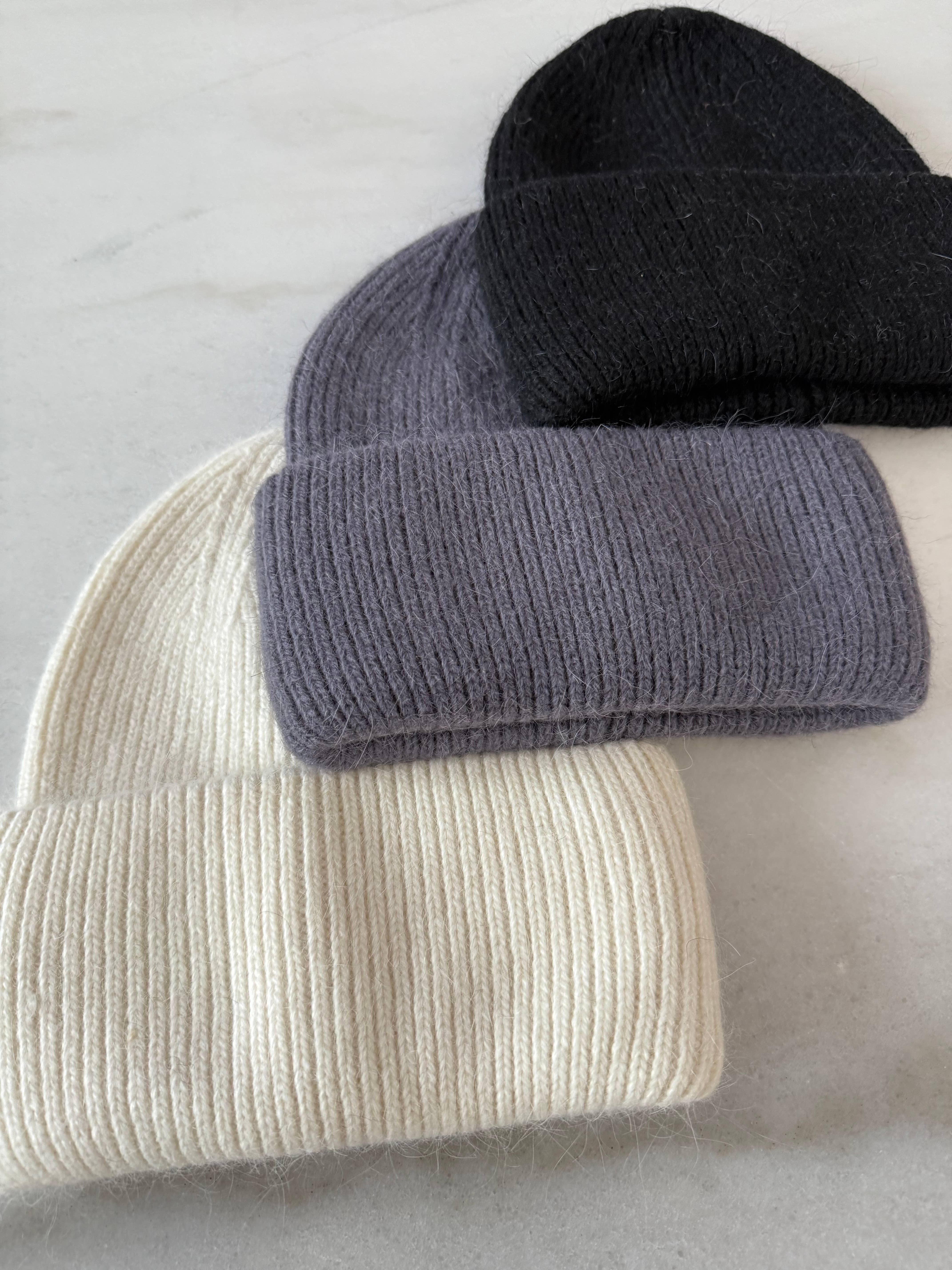 Billy Bamboo - Wholesale Beanie - Women's - ROYAL ANGORA BEANIE - neutral19