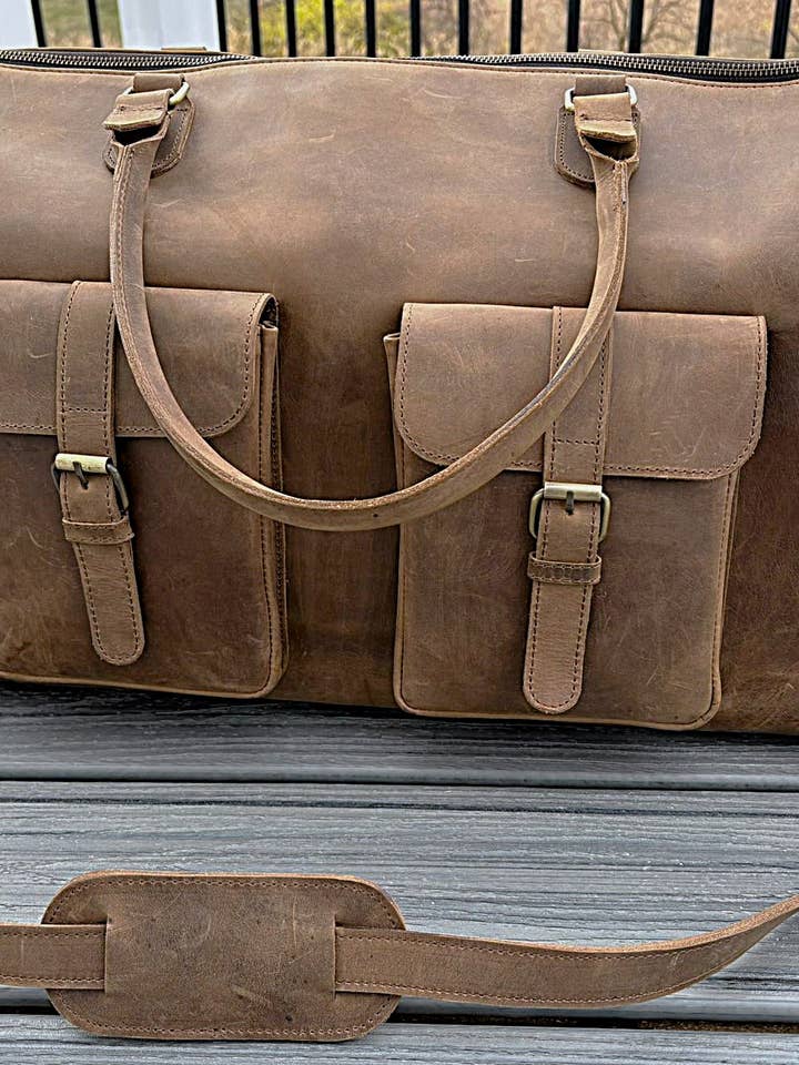 Leather Duffle Bag for wholesale by Haris enterprises