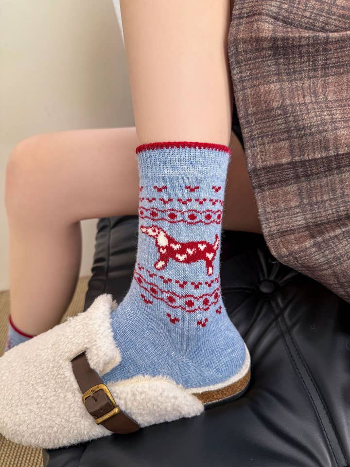 Happy Knits - Wholesale Socks - Women's - Women's Wool Socks - Warm Dachshund Pattern Winter Socks14