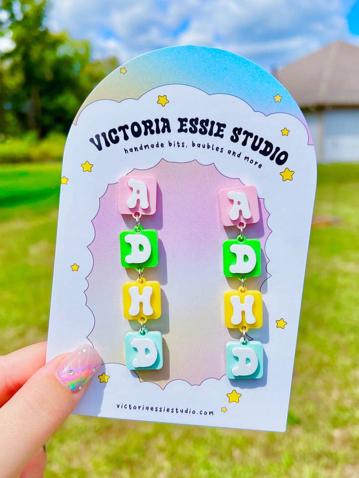Boucles d'oreilles TDAH pour la vente par Victoria Essie Studio