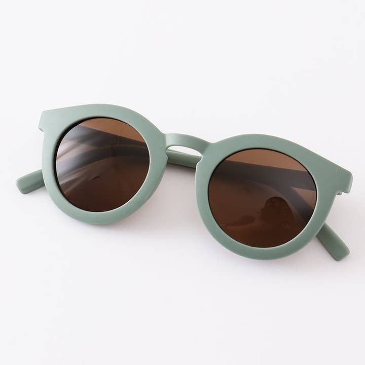 Aspen Rain Boutique - Wholesale Sunglasses - Women's - retro round sunglasses UV400 For Adult15