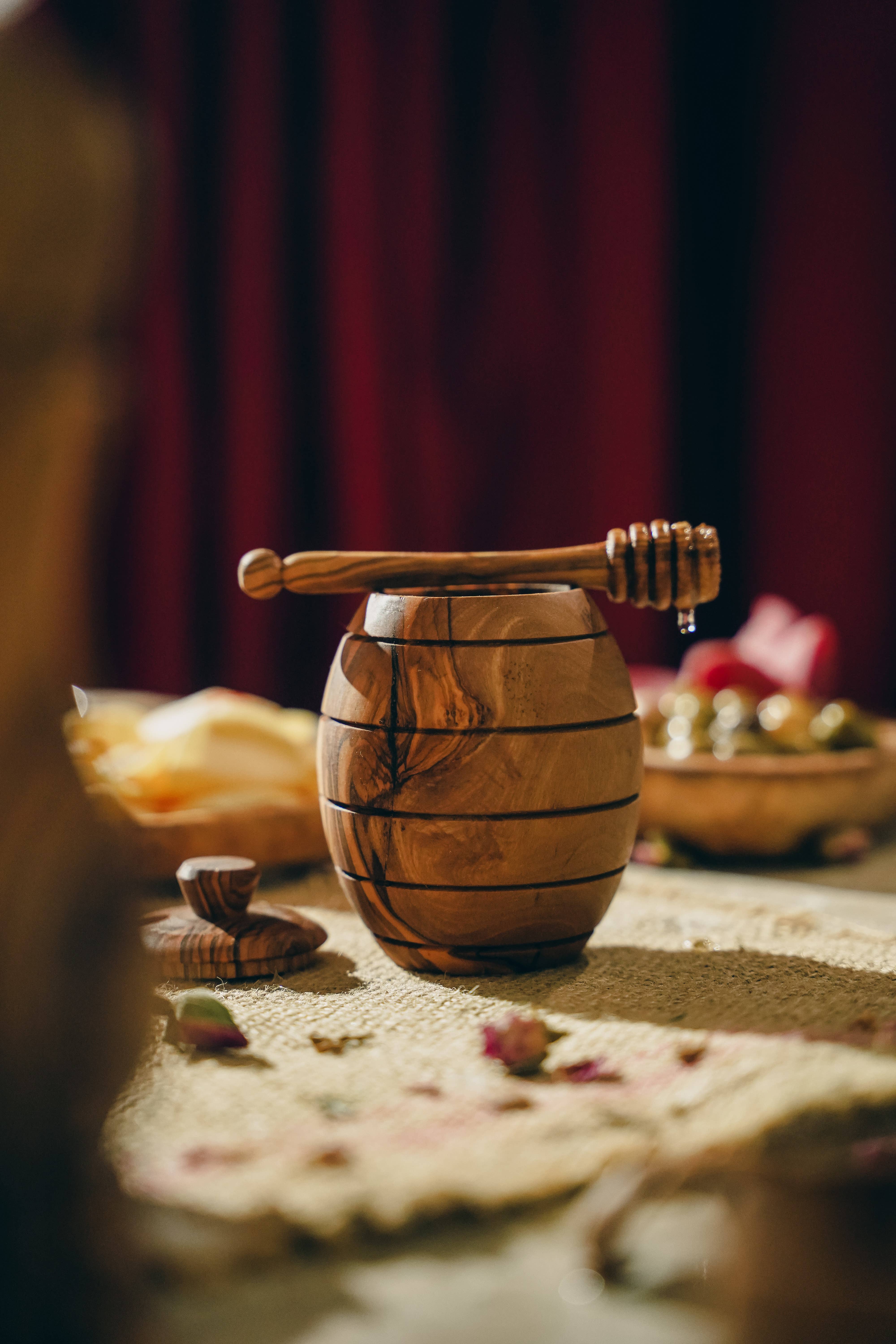 Beacrafty - Wholesale Honey Pot - Handcrafted Olive Wood Honey Pot with Dipper