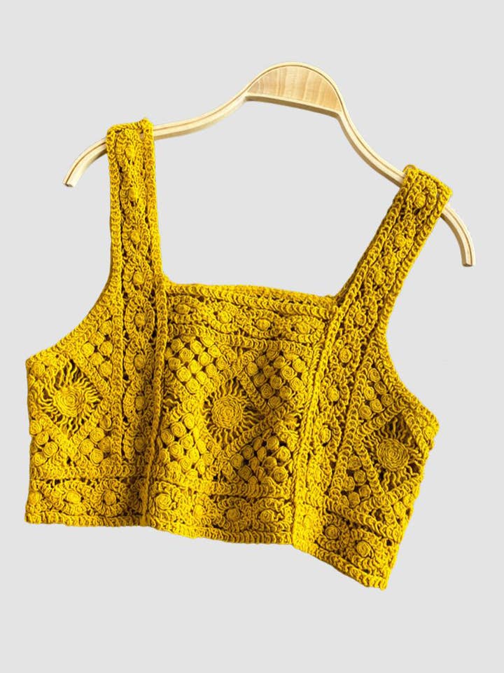 Mccolin – wholesale Tank top – Women′s – Crochet Patterned Crop Tank1