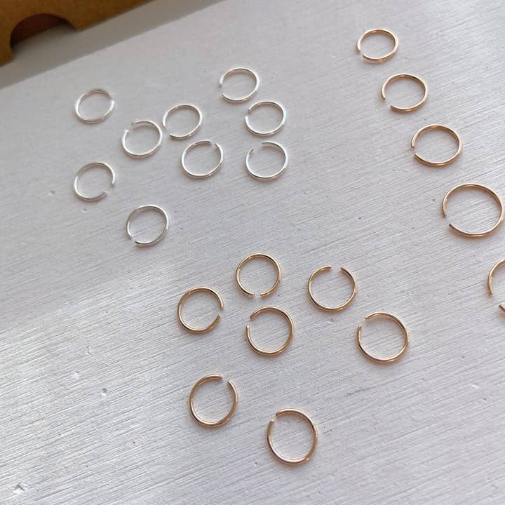 AVA Handmade Jewelry – Großhandel Hoops – Endlose winzige Reifen; Nasenring; Nasenring; Nasenpiercing Ring; Goldener Nasenring; silberner Nasenring; winziger Nasenring; 6 mm; 7 mm; 8 mm; 9 mm; 10 mm8