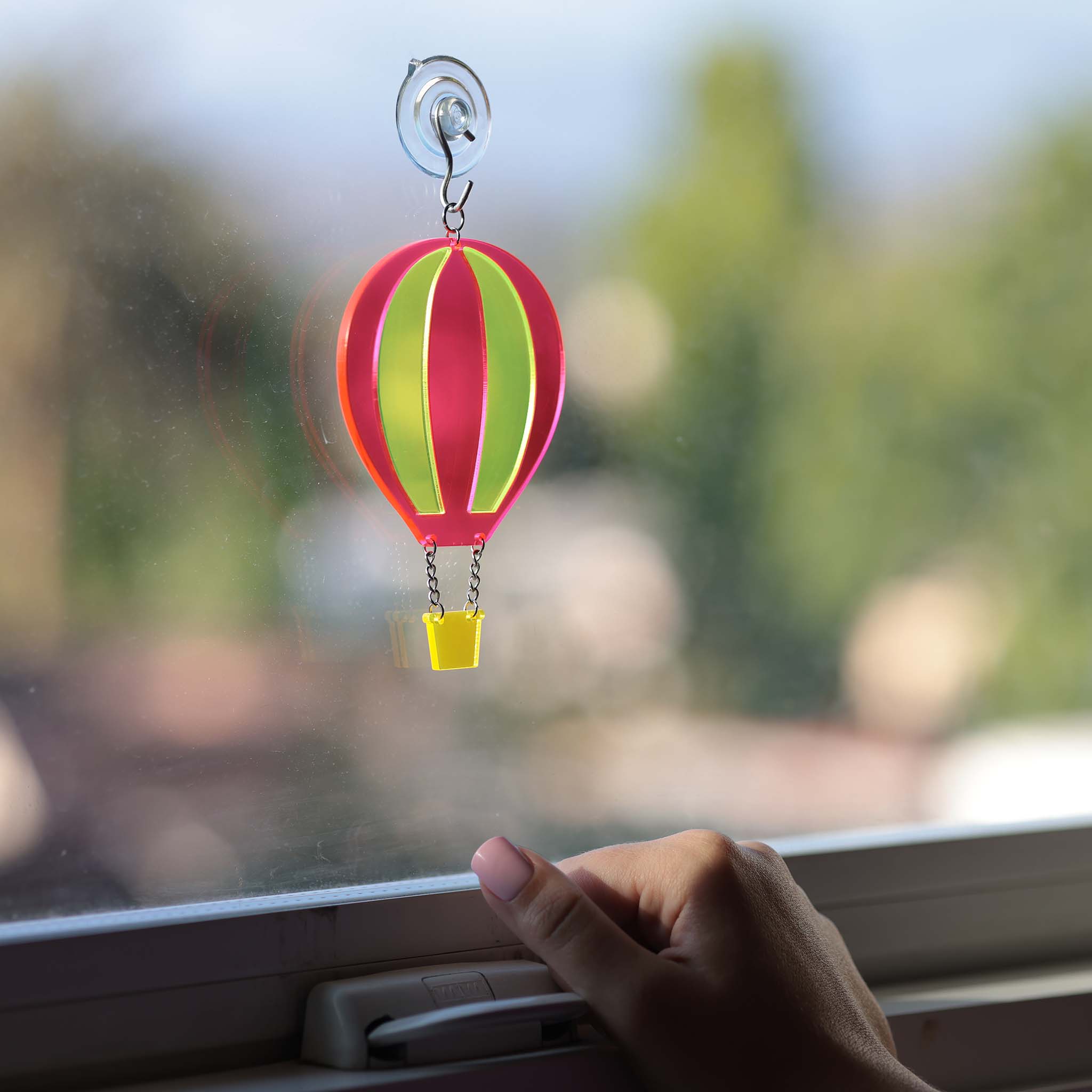 Verdant Moon - Wholesale Suncatcher - Hot Air Balloon — Suncatcher1