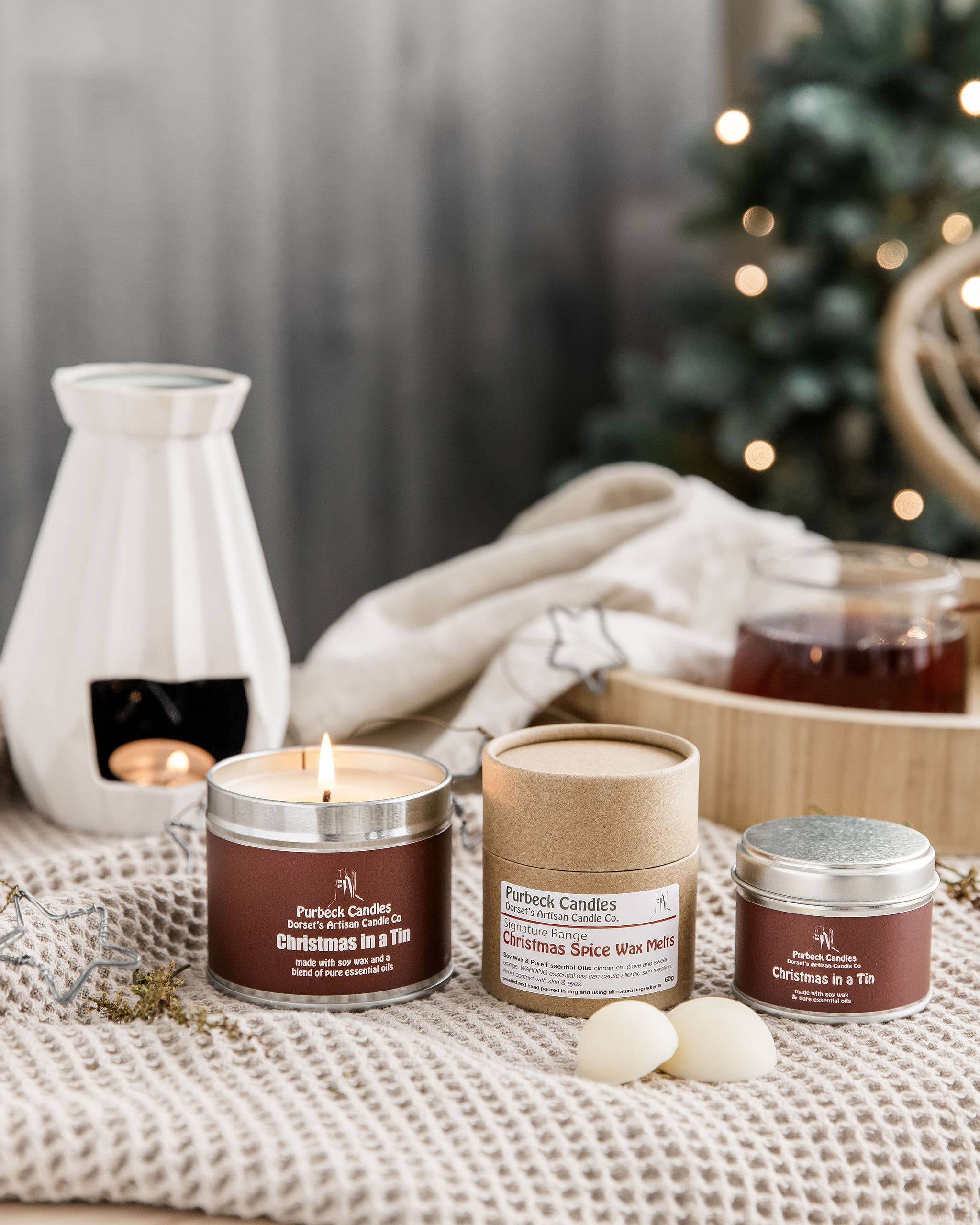 Purbeck Candles - Wholesale Jar/Filled Candle - Signature Range - Christmas In A Tin1