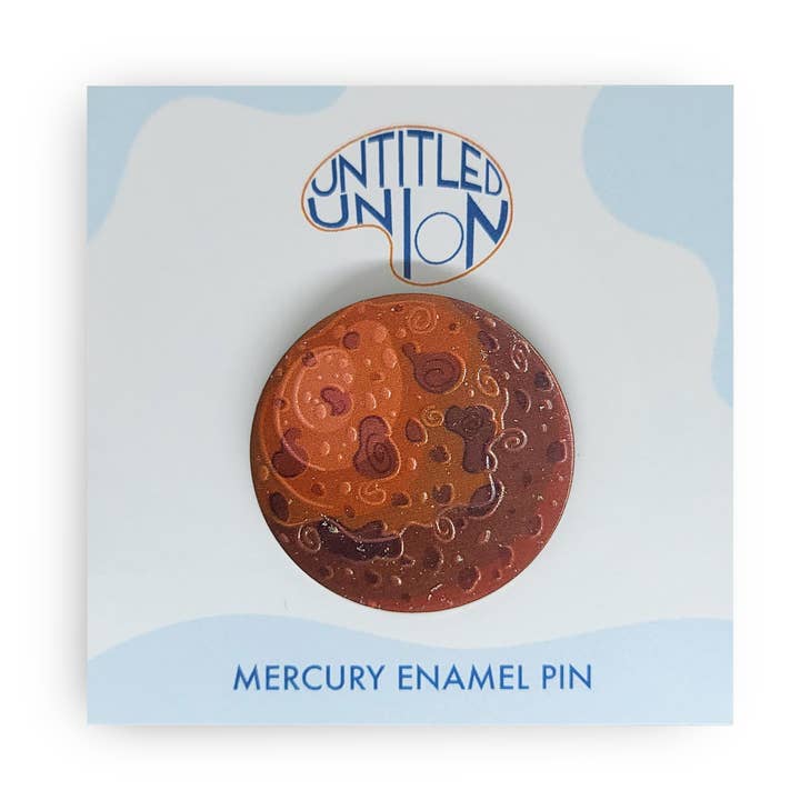 Épingle texturée de la planète Mercure pour la vente par Untitled Union