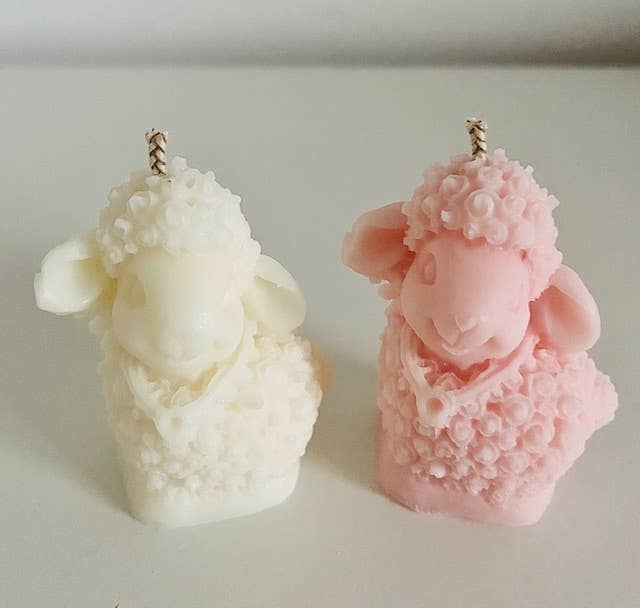 Sweet-Deco Creative - Wholesale Novelty Candle - Hand cast lamb candle1