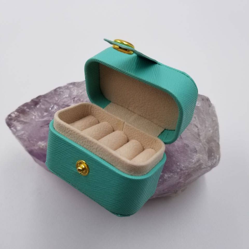 magnolia jewelry - Wholesale Jewelry Box/Organizer - Mini Leather Ring Earrings Jewelry Storage Gift Box2