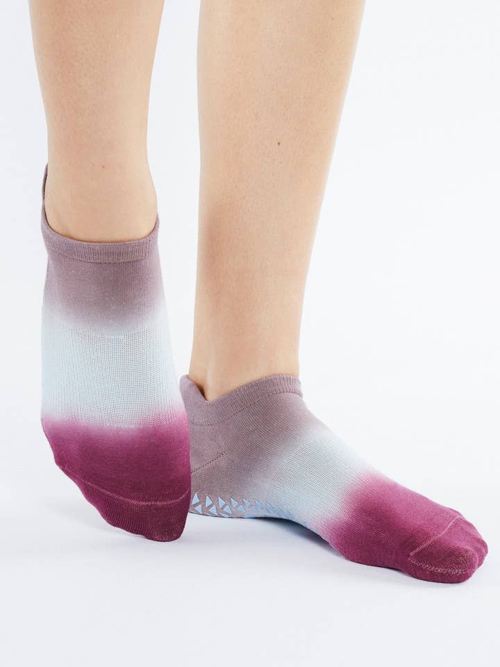 Pointe Studio - Wholesale Socks - Women's - Women's Wyatt Full Foot Grip Sock– No Slip Cotton Blend for Pilates & Barre