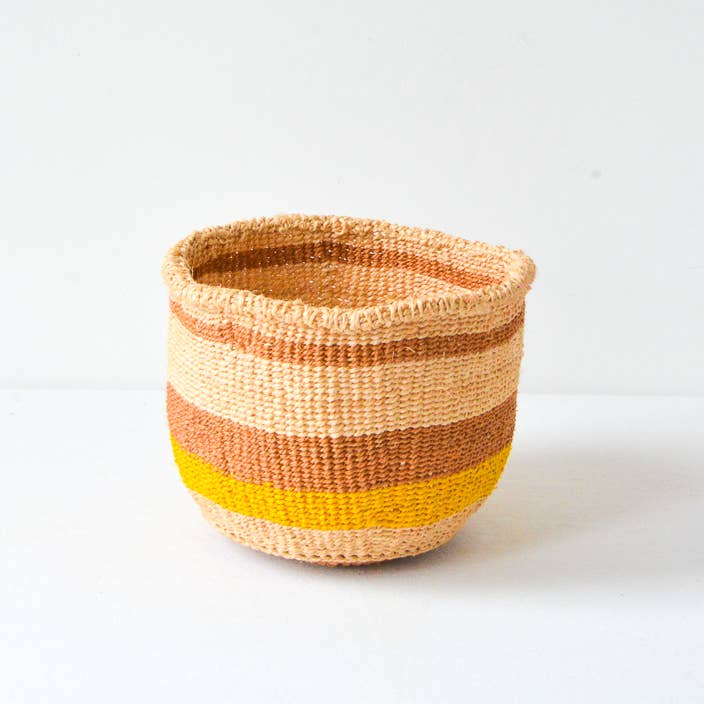 Crafts by Solid - Wholesale Basket - Handwoven Sisal Baskets - Colourful hues - XXS - XXL65