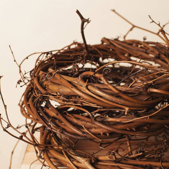 Idlewild Floral Co. - Wholesale Dried/Pressed Flowers - 18" Grapevine Wreath