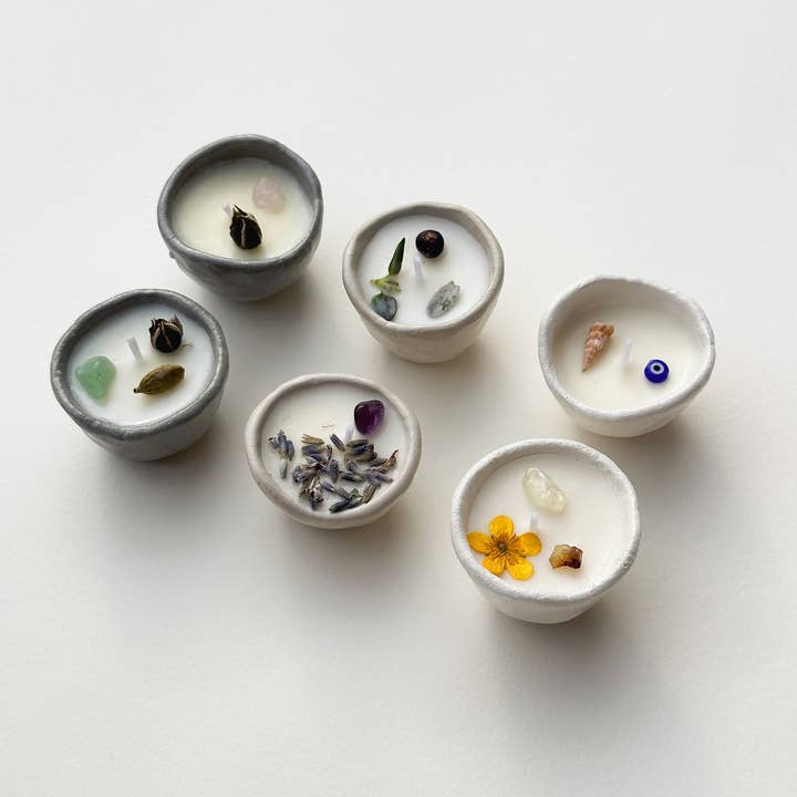 Burning Bright – wholesale Tea light candles – Core Selection Box1