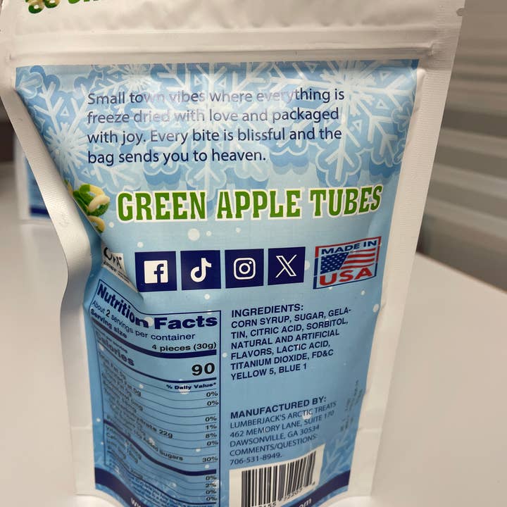 Lumberjack's Arctic Treats - Wholesale Boiled sweets - Green Apple Tubes 2.6oz1