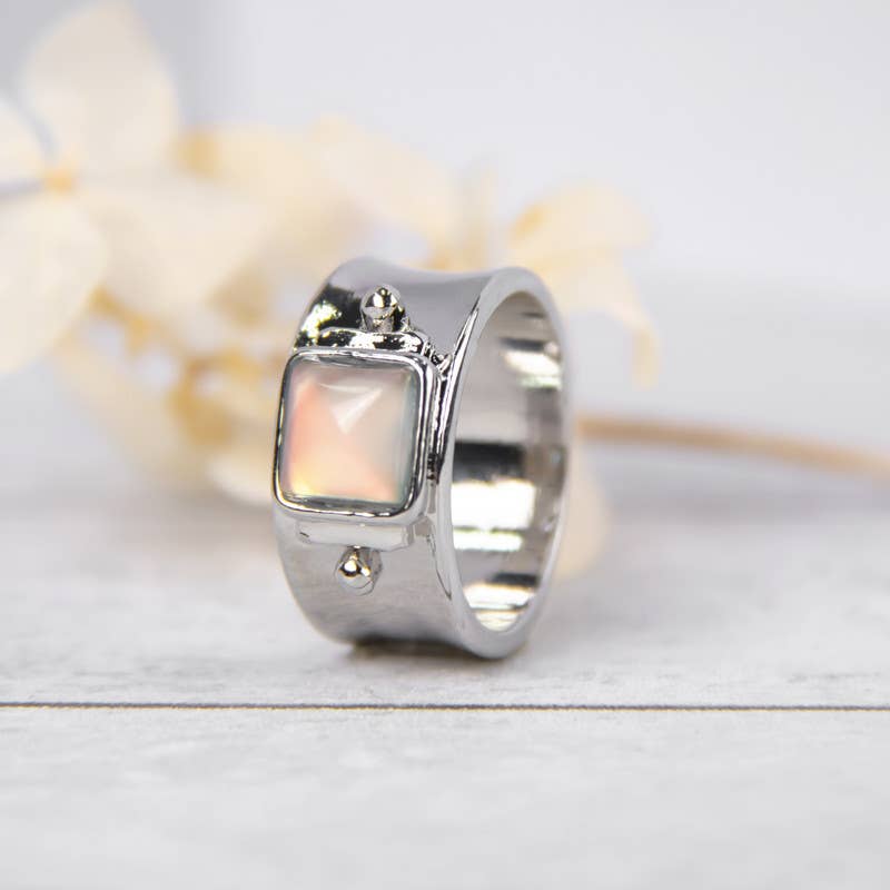 Silver Vintage Square Moonstone Ring for wholesale on Faire2