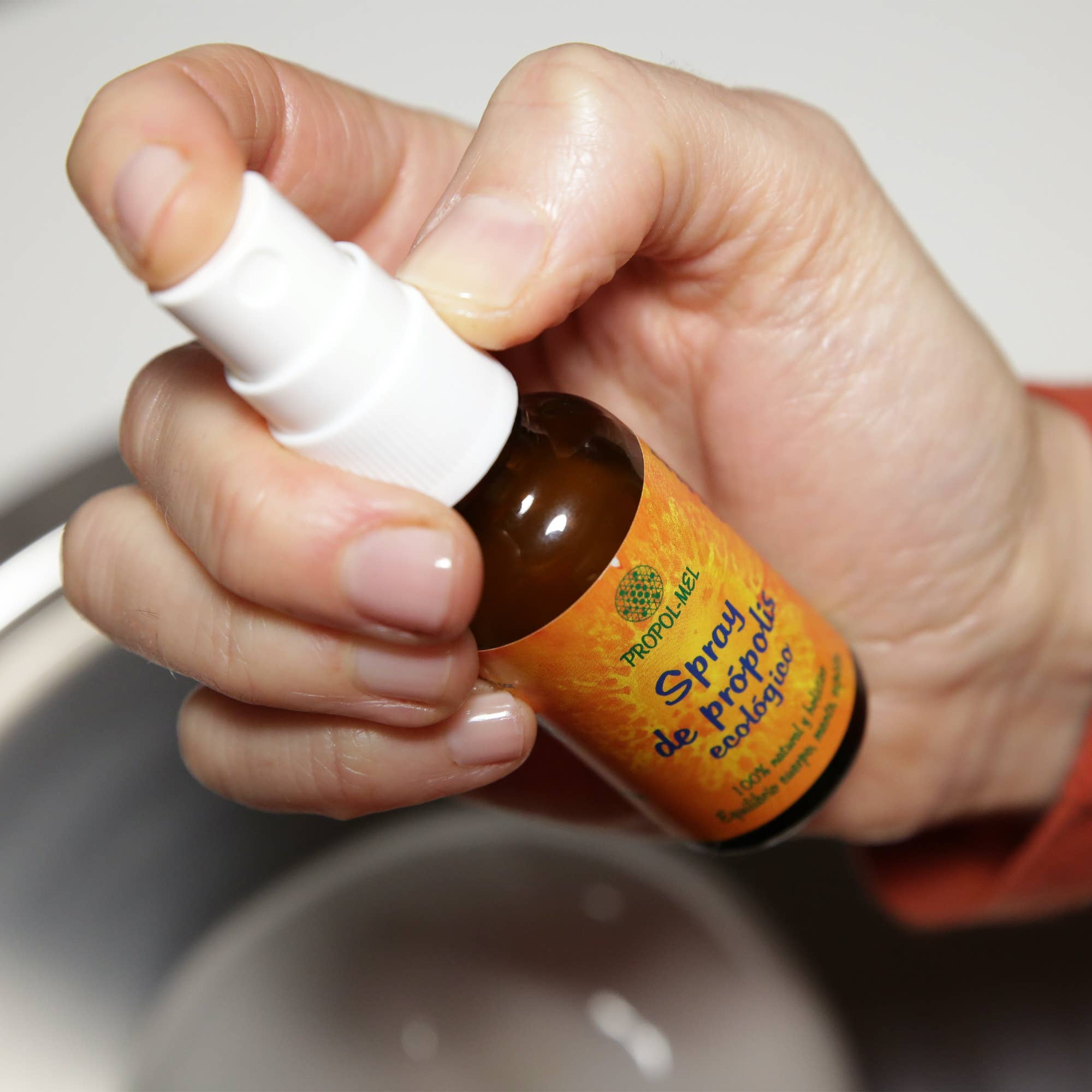 Nadiprana SL - Wholesale Oral Supplement/Vitamin - Propolis spray BIO PROPOL-MEL 20 ML, 20% propolis tincture1