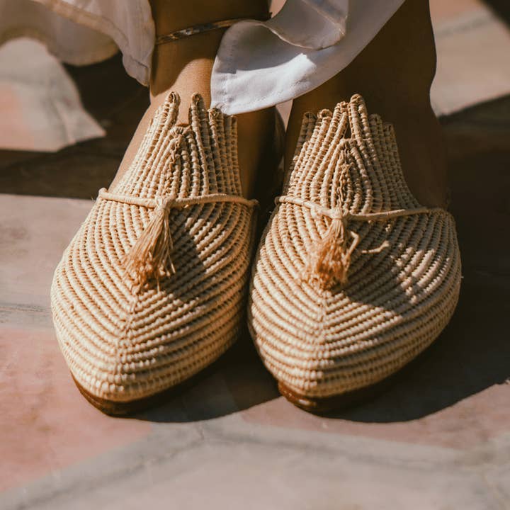 Raffia Tofflor Ladame för wholesale av Atlas artisan