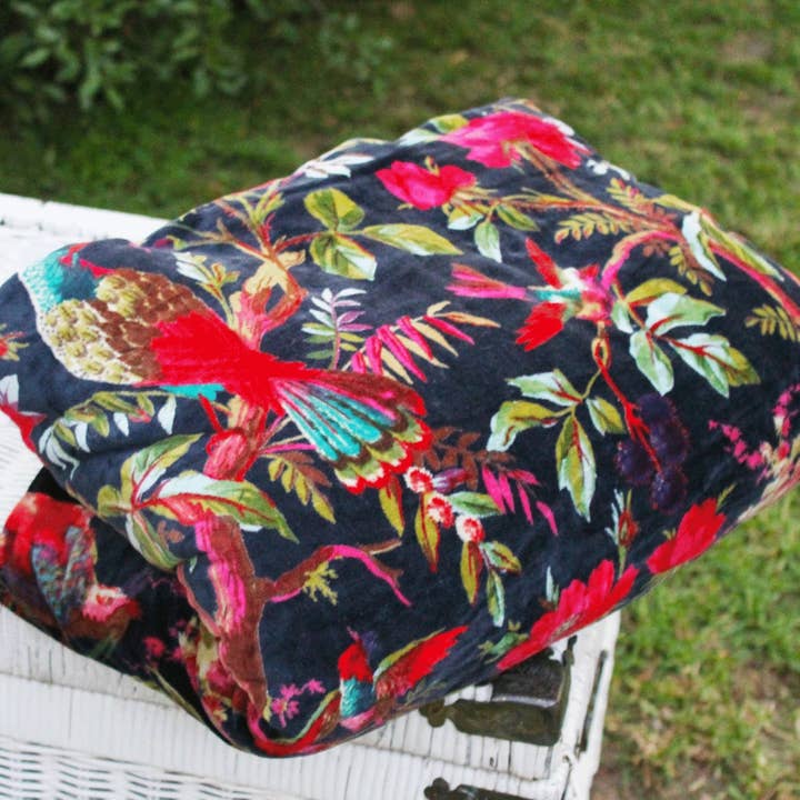 Glamthread – wholesale Quilt – Floral Cotton Velvet Quilt Bedspread Comforter Duvet - Violet Bird1