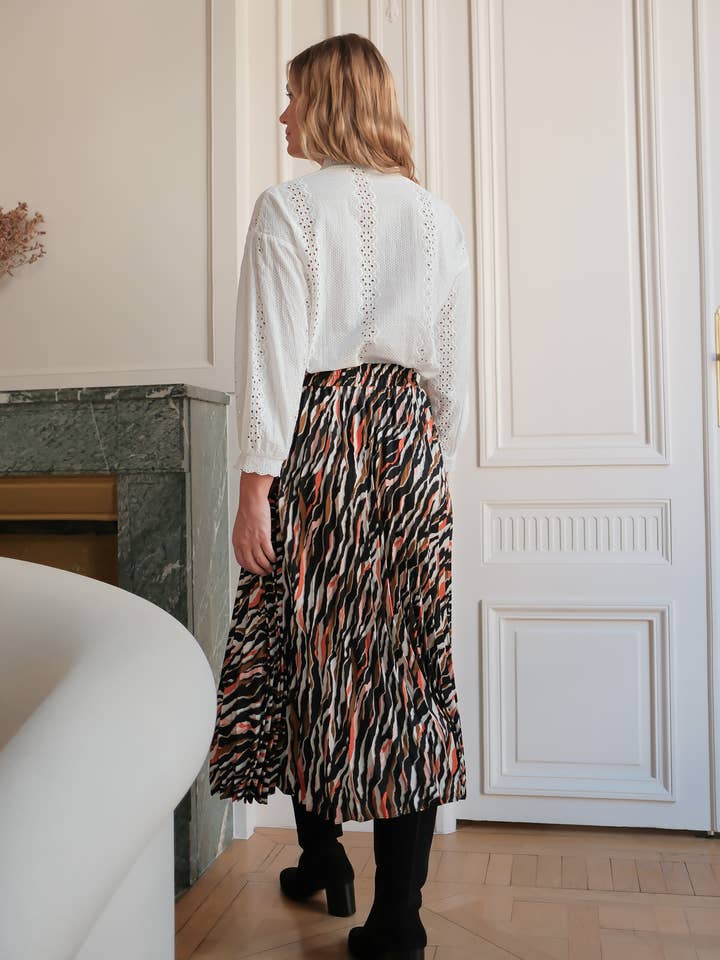 Gonna lunga plissettata con stampa tigre per la vendita all'ingrosso da parte di LOVIE & CO