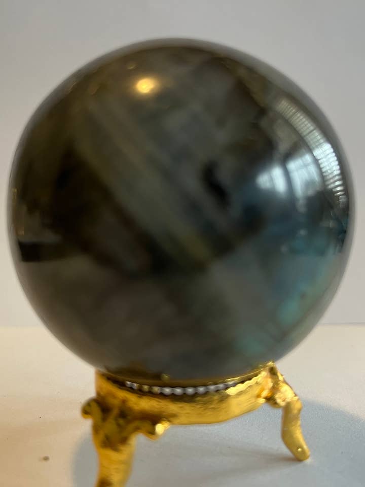Sfera di cristallo di labradorite, sfera di pietra preziosa di labradorite naturale per la vendita all'ingrosso da parte di jiomind