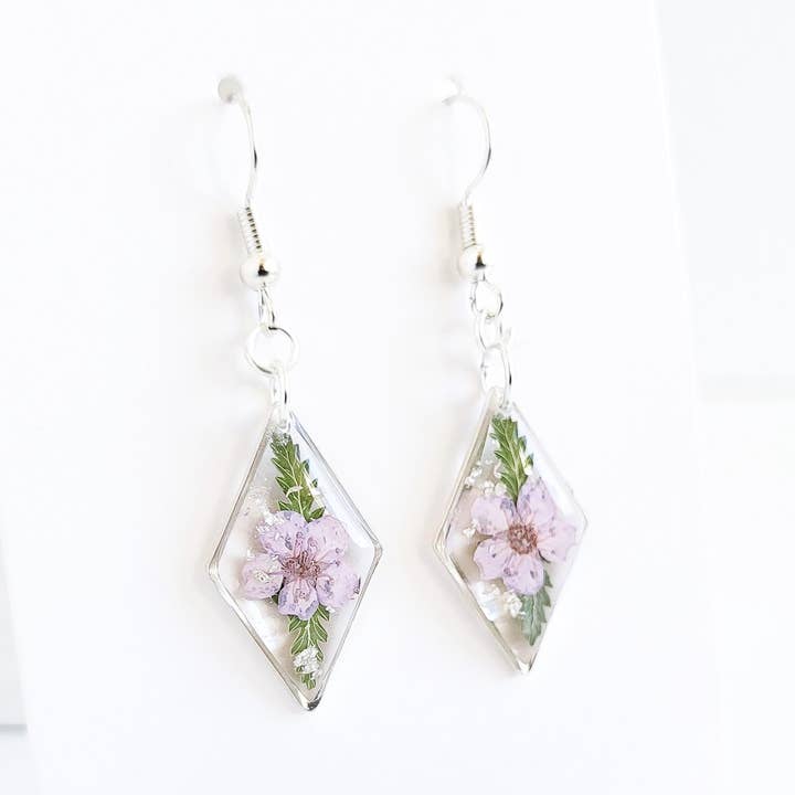 Pressed Flower Fern Resin Earrings – Forget Me Not for wholesale by NThandmade Jewelry