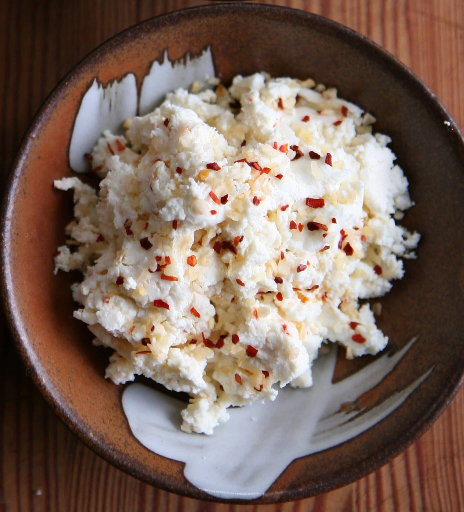 Green Dirt Farm - Wholesale Cheese - Fresh Spreadable Sheep's Milk Cheese - Spicy Chili 3.5 oz1