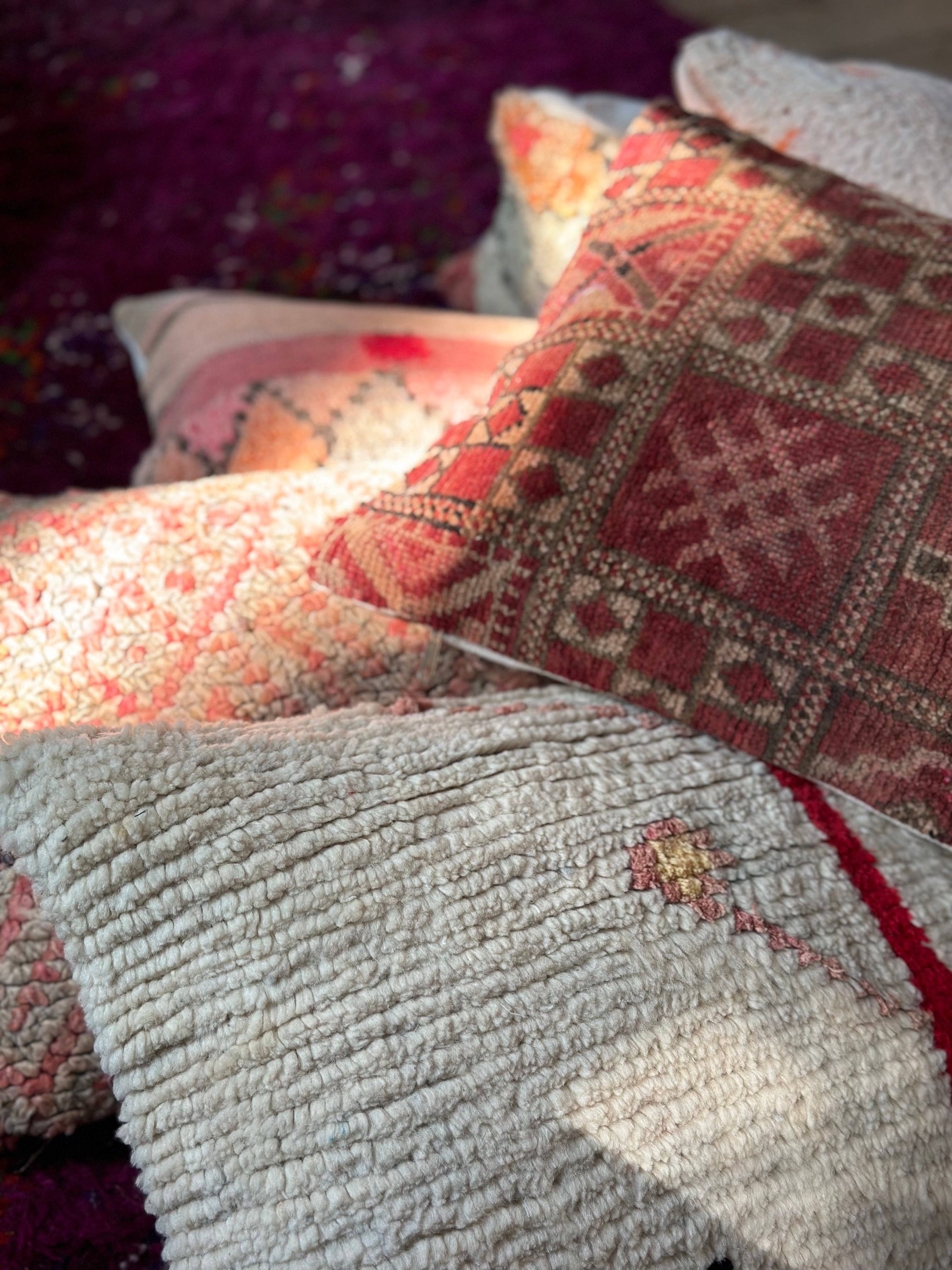 SOUK in the CITY - Wholesale Throw/Decorative Pillow - VINTAGE Upcycled Berber Cushions4