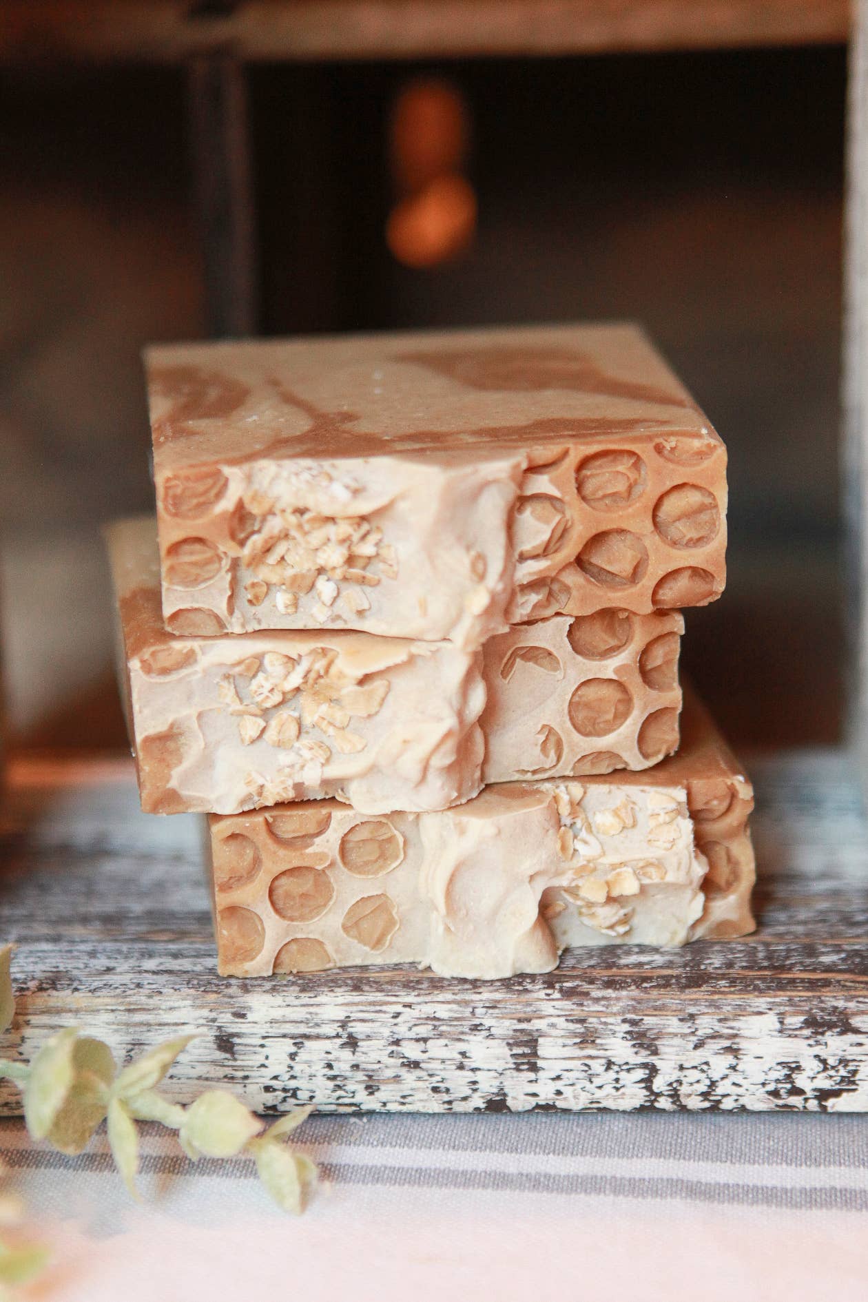 Faith and Grace Soap Co. - Wholesale Bar Soap - Oatmeal, Goats Milk & Honey Artisan Bar Soap, Colloidal Oats1