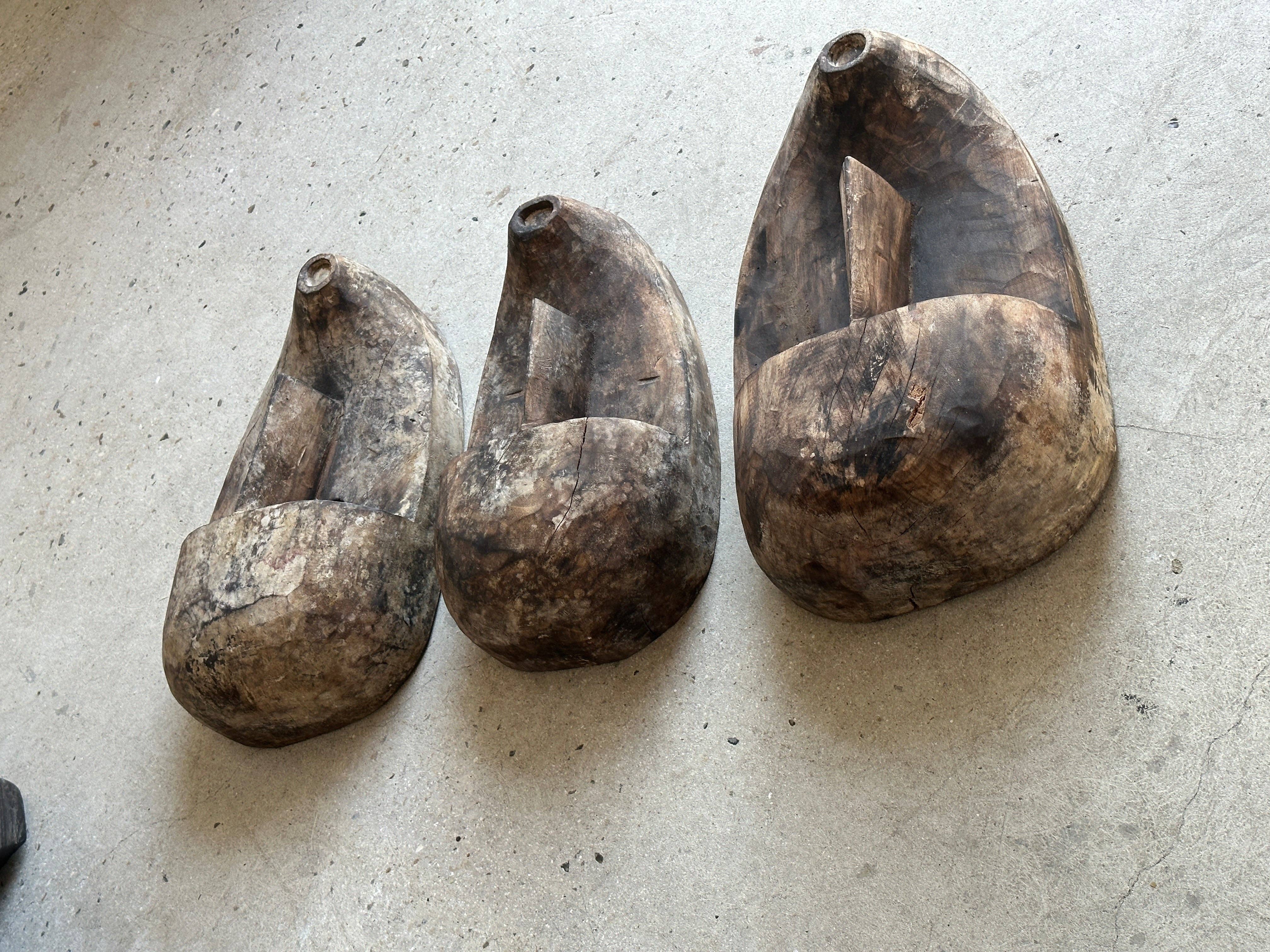 Office Objets – wholesale Skulptur – Stor Timor-mask i patinerat trä, höjd ca 50 cm (3 stycken)30