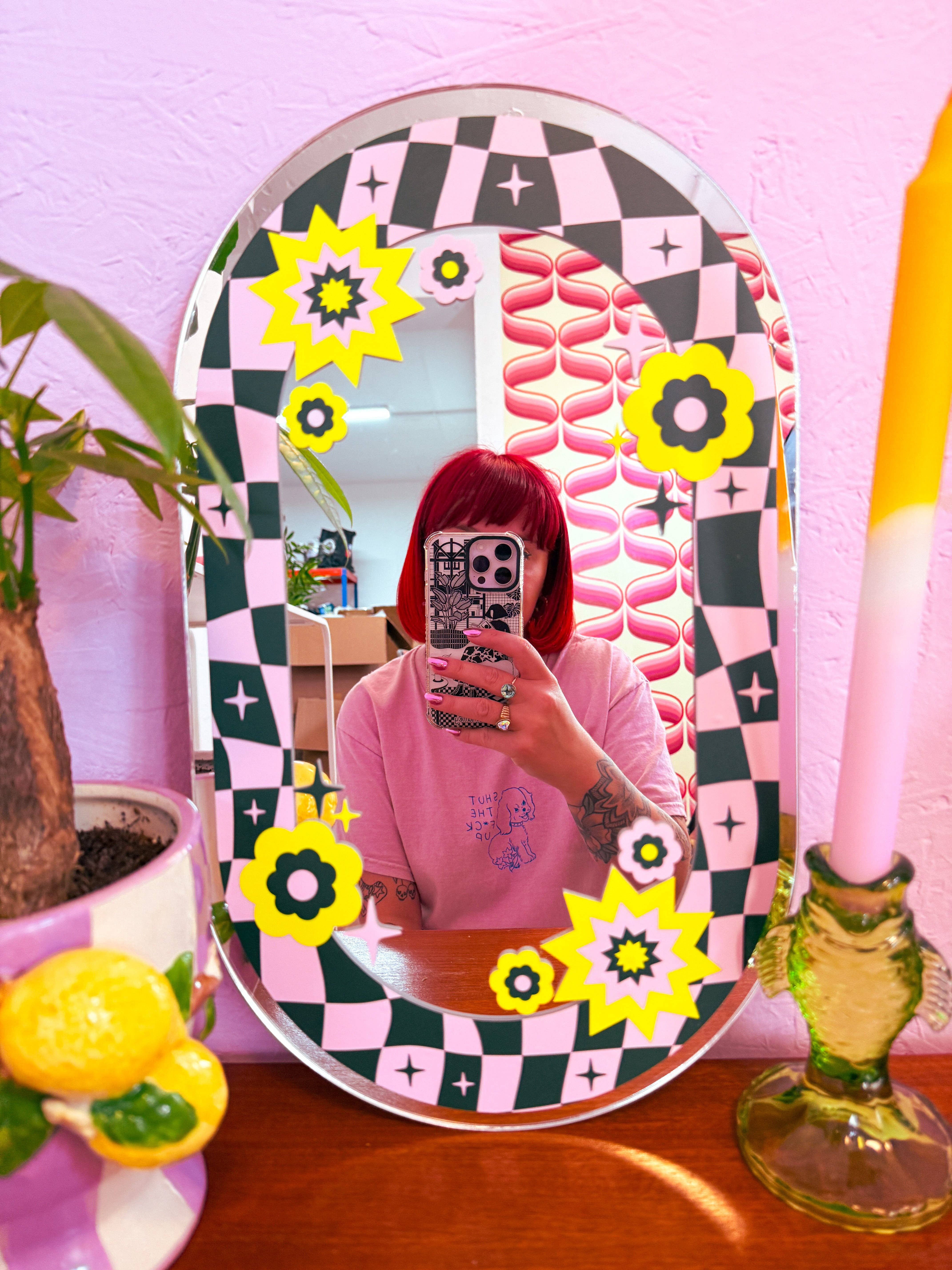 Printed Weird – wholesale Wall mirror – Oval Floral Check Mirror - Teal & Pink2