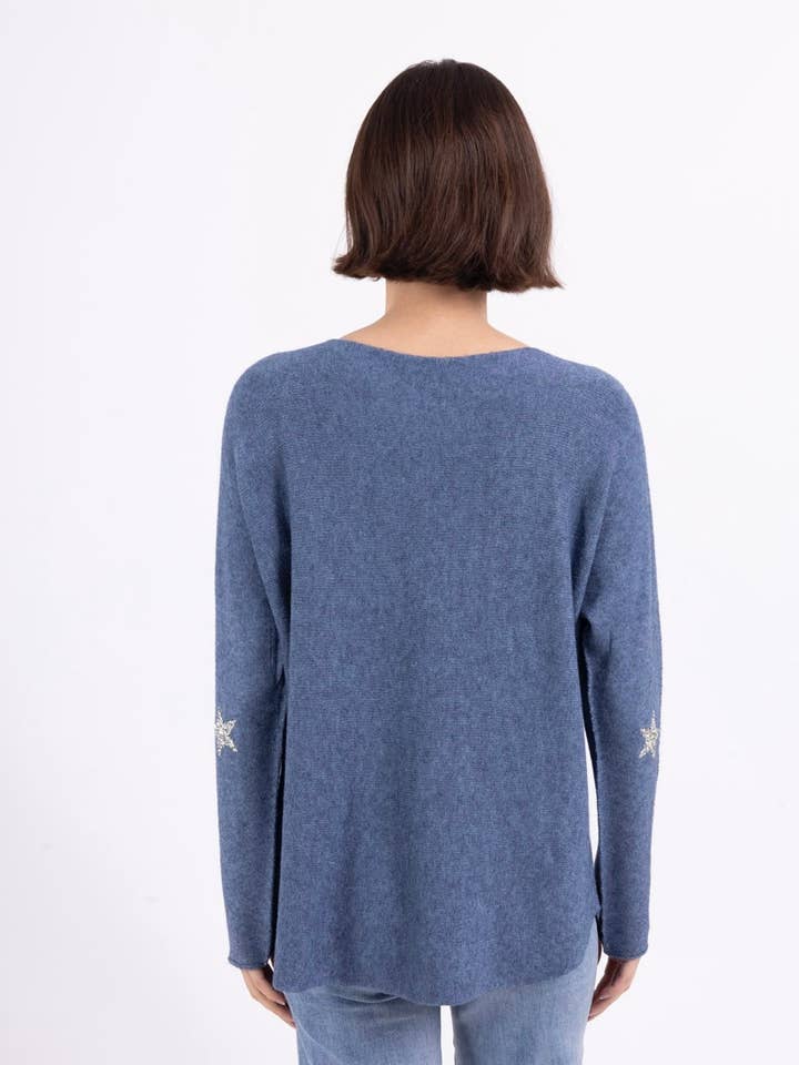8001 SEAMLESS UNI SWEATER WITH STARS ON THE ELBOW for wholesale by LINEN & COTTON HOUSE