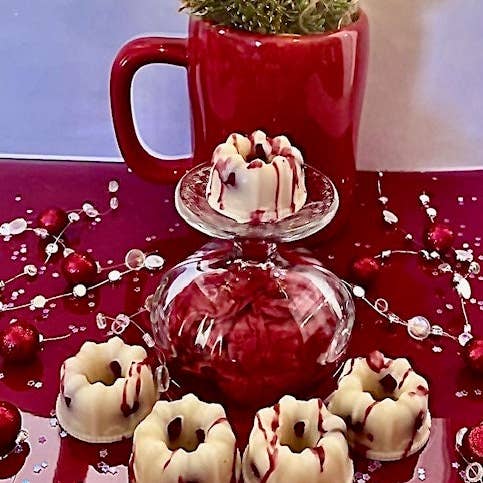 Sugar and Spice Custom Creations - Wholesale Wax Melt - Cranberry Almond Bundt Cake3