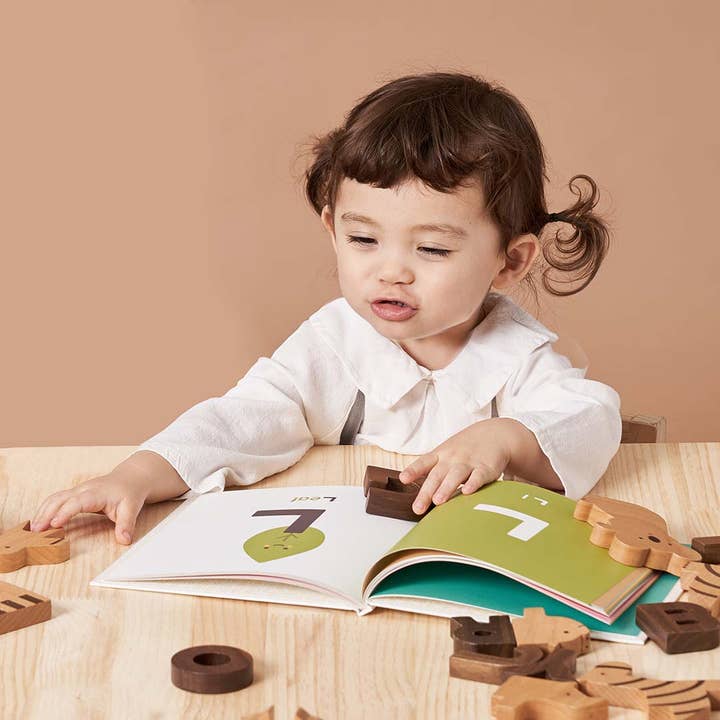 Living Refinery - Wholesale Book - Kids - Oioiooi - Alphabet Book