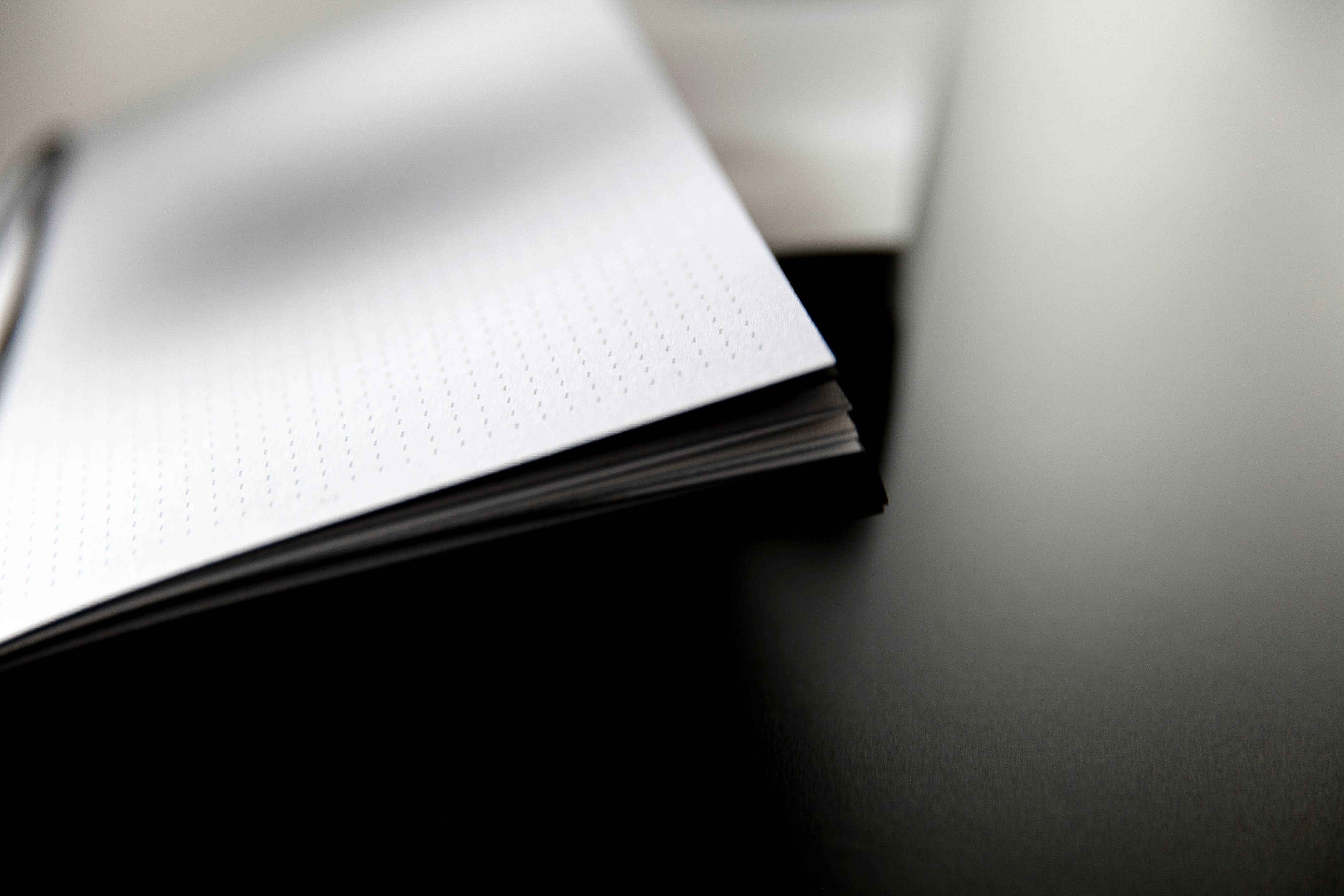 Aura notebook - Wholesale Notebook - Aura notebook A5 | MONOCHROME SLIM14