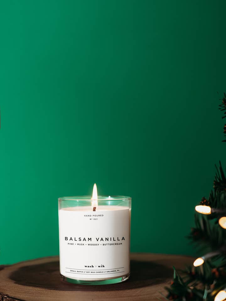 Balsam Vanilla Soy Wax Candle | Christmas Candle - 1 Wick for wholesale by Wash and Wik
