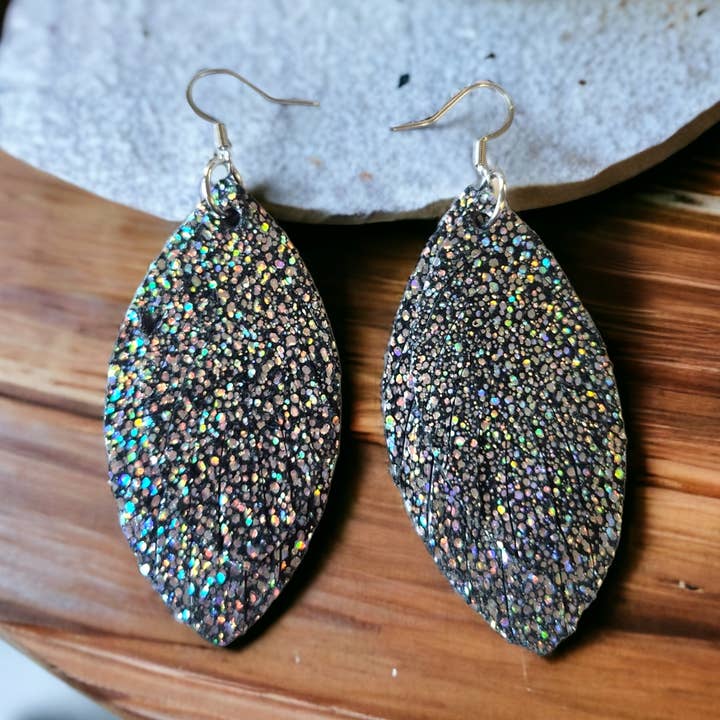 Frangia con diamanti scintillanti neri per la vendita all'ingrosso da parte di Bushleys Beauties, LLC