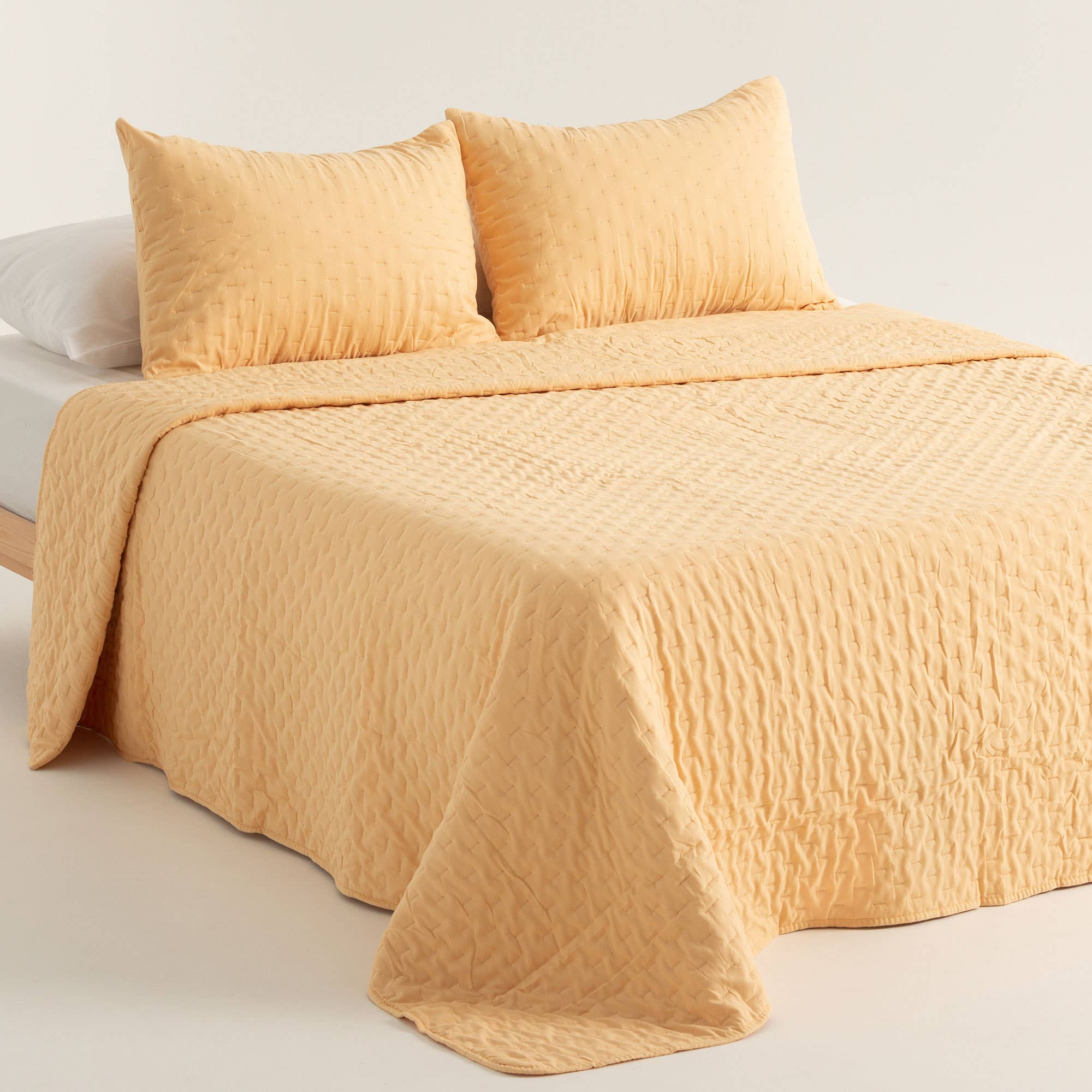 GAMUSI - Wholesale Quilt - NARA plain quilted bedspread with super soft touch30