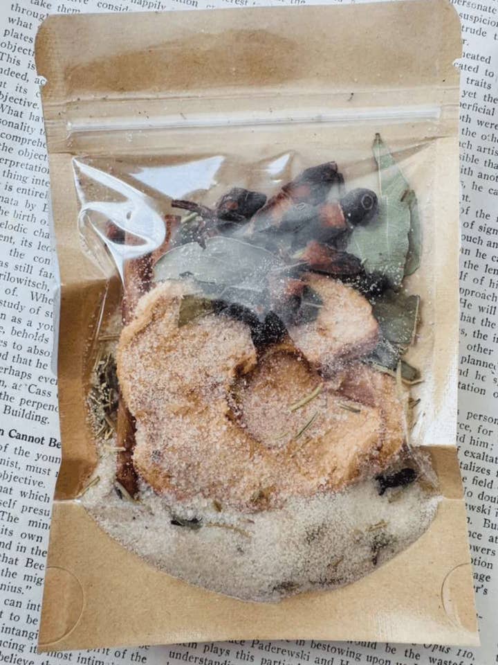 Christmas Apple Pie Spiced Mulled Wine Kit-W for wholesale by Swaary