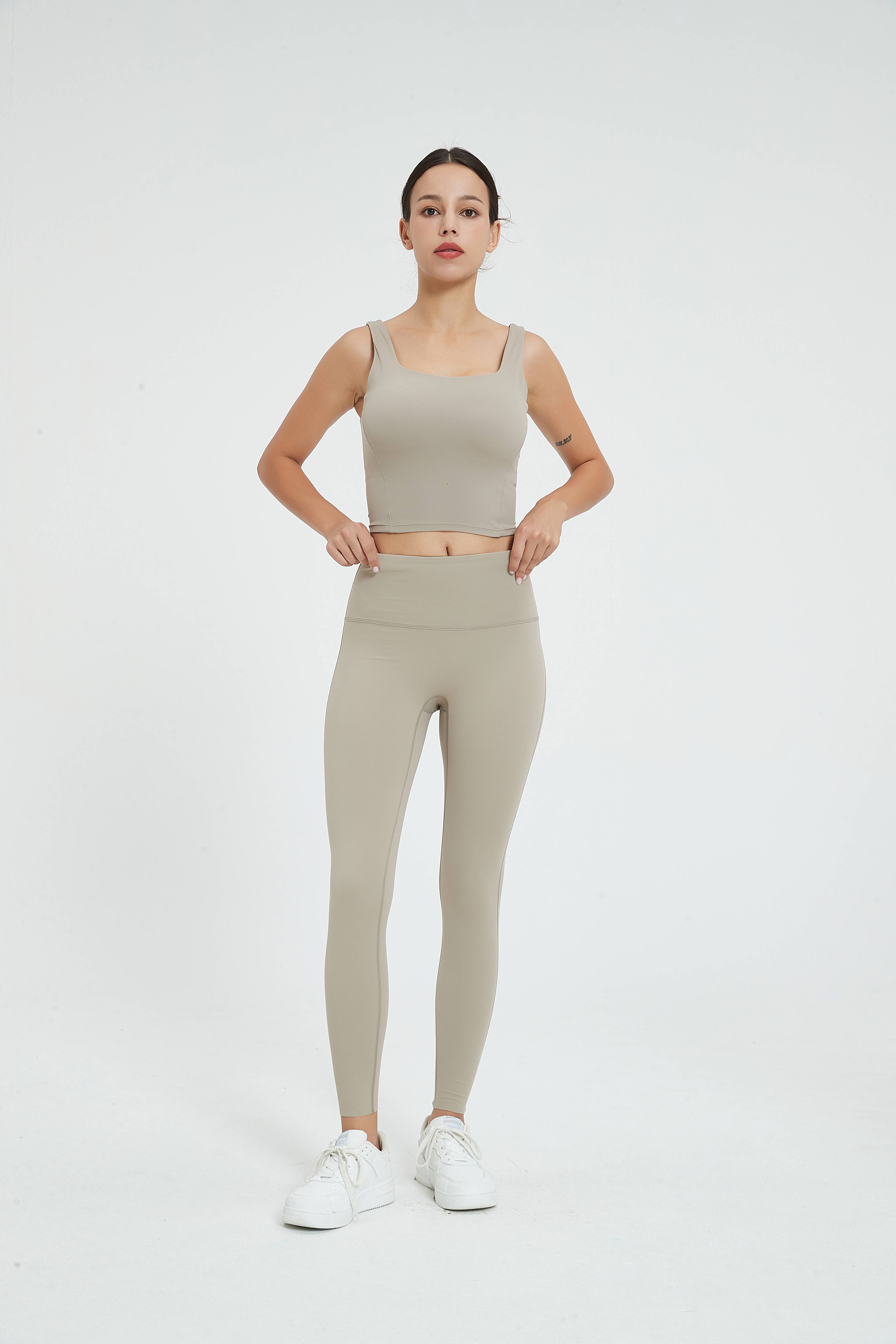 91thelabel - Wholesale Activewear Set - Women's - Grace U-Neck Molded Cup Tank & Leggings Activewear Set3