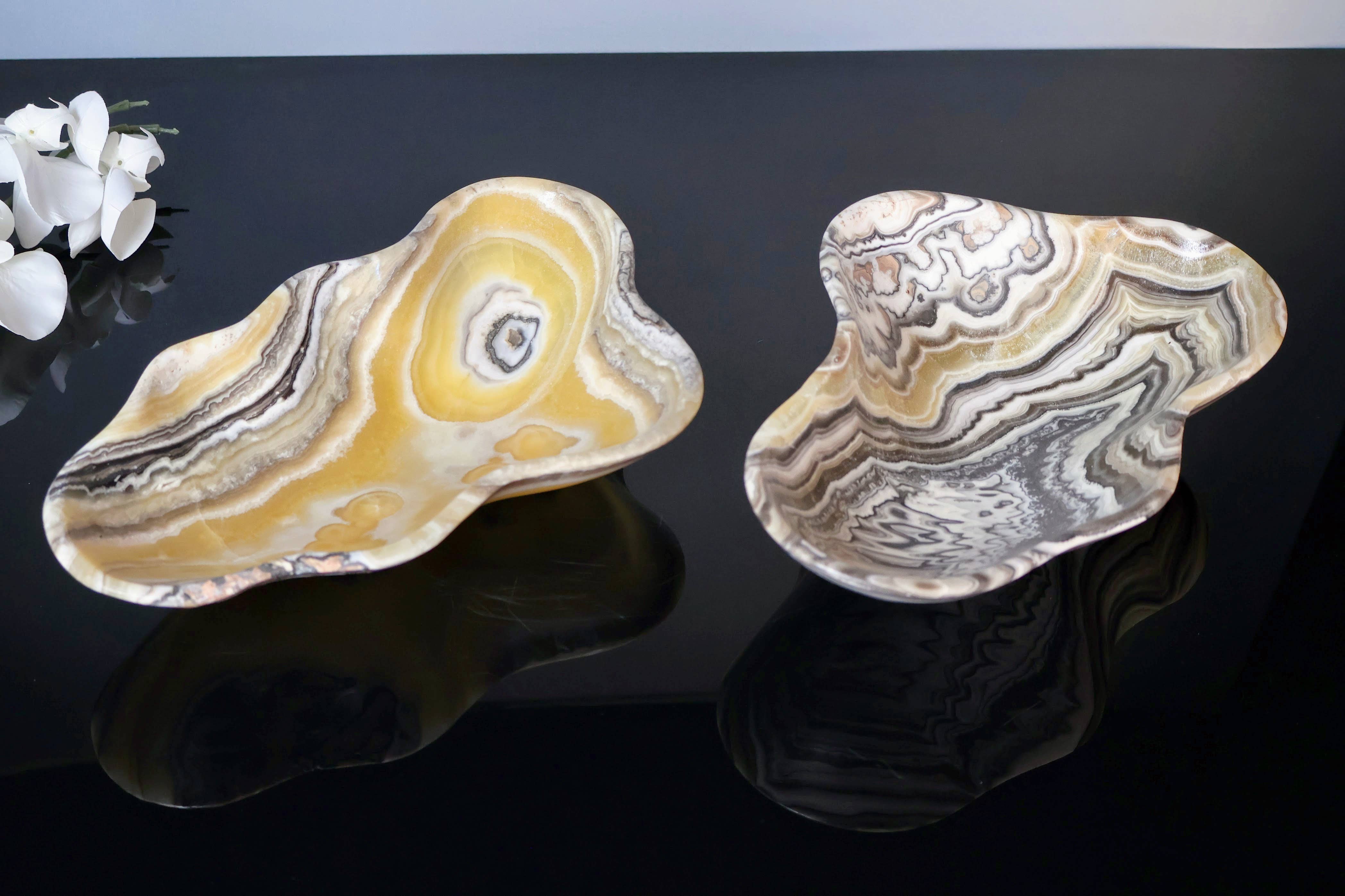 OnyxBowl - Vente Assiettes/plats/bols de décoration - Plateaux en pierre d'onyx précieux, Coupelles à bibelots de luxe sculptées à la main3