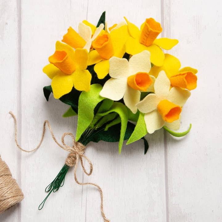 Felt Craft Kit - A Dozen Daffodils for wholesale by Wool Couture Company