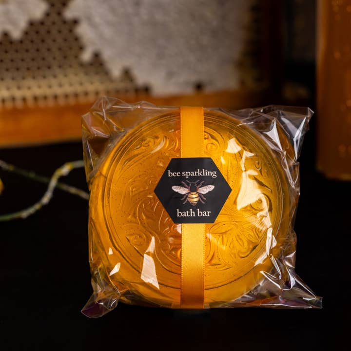 Beeline Skin Care - Wholesale Bar Soap - Bee Sparkling Bath Bar - Honey glycerin soap. Large for bath