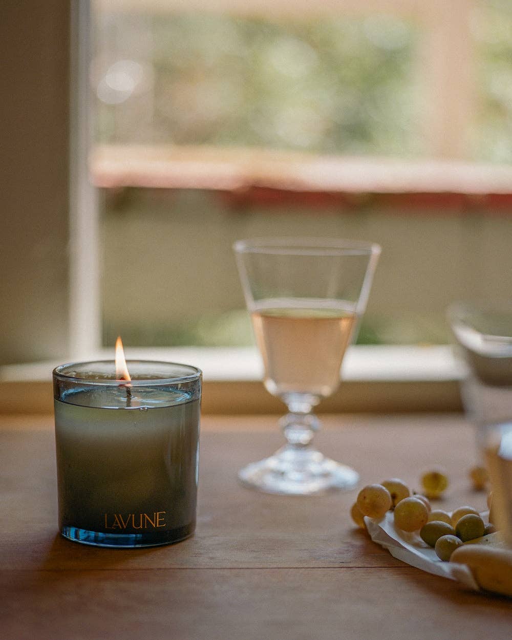 BLUE N˚06  Solstice - Luxury Scented Candle for wholesale on Faire4