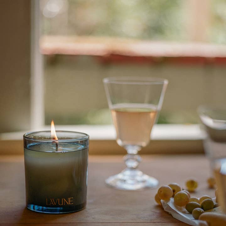 BLUE N˚06 Solstice - Luxury Scented Candle for wholesale on Faire4