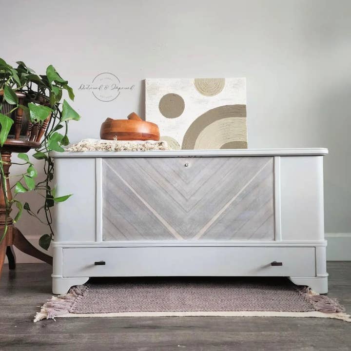 Country Chic Paint - Wholesale Furniture Wax/Paint - Lazy Linen - Chalk Style Paint for Furniture & Home Decor3