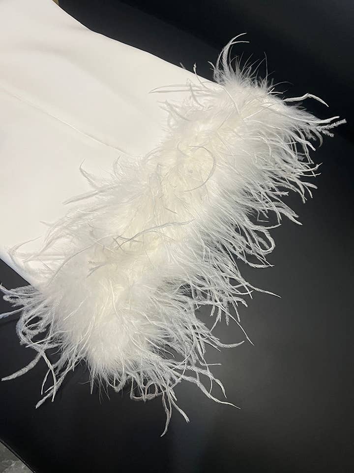 Sanyao Fashion - Wholesale Outerwear Vest - Women's - SY411 White Ostrich Feather Trim Round Neck Sleeveless Top11